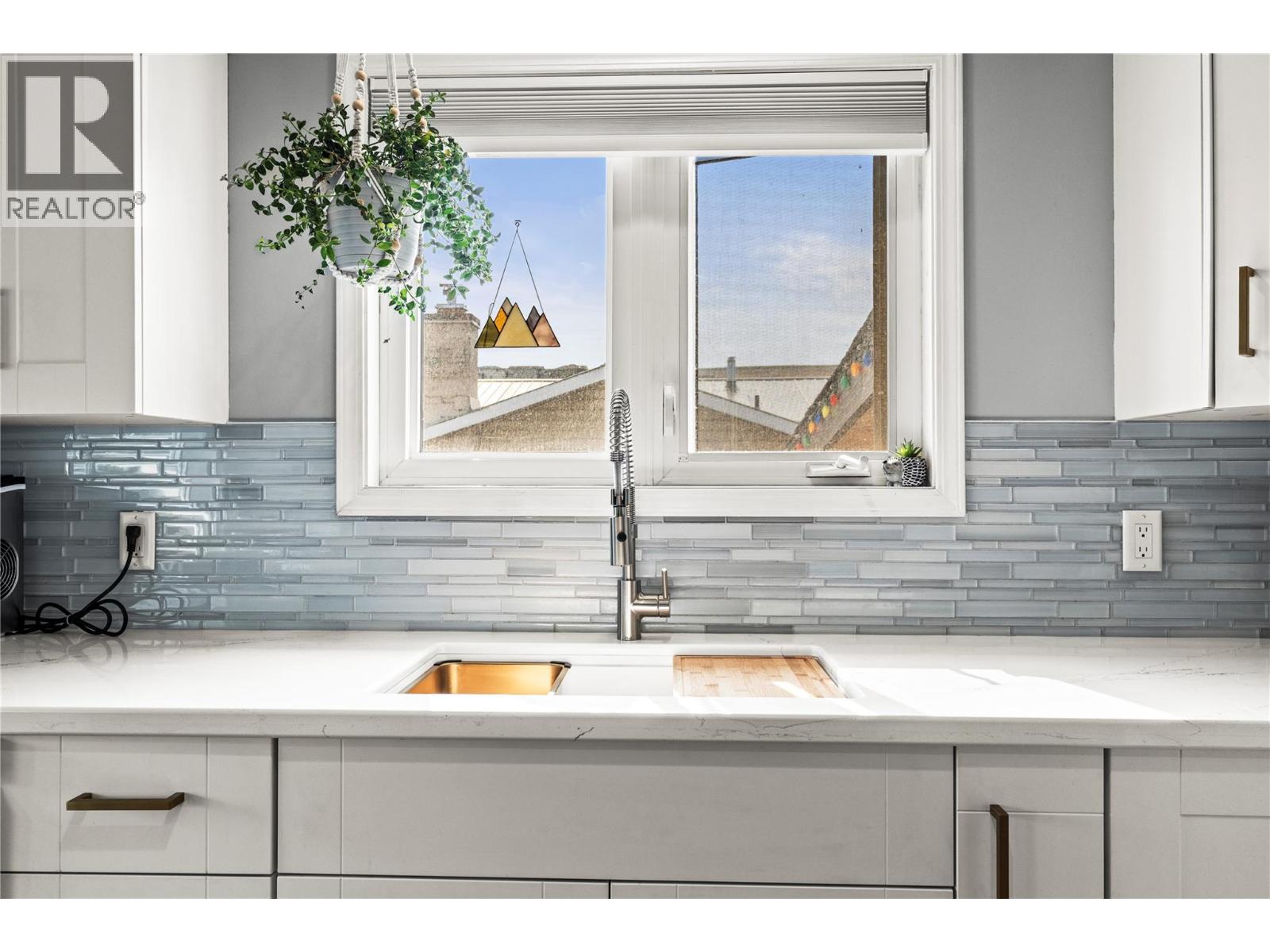 4400 15 Avenue, Vernon