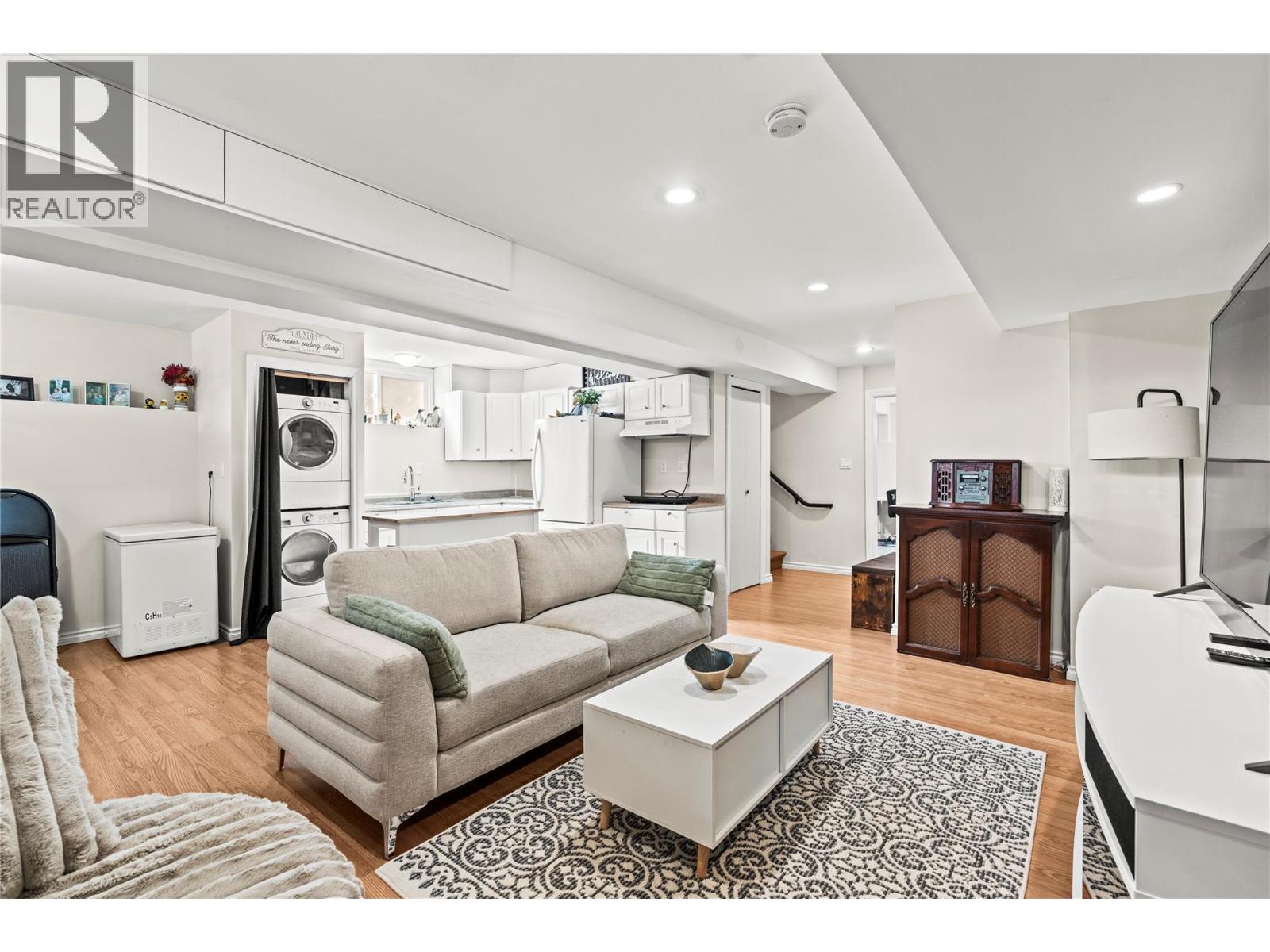 4400 15 Avenue, Vernon