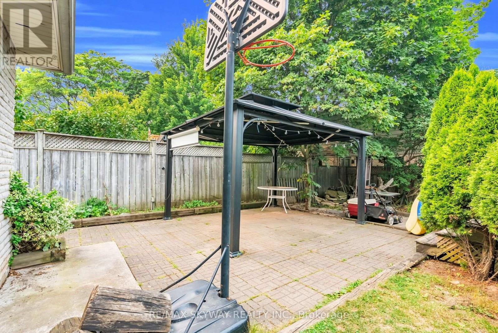 2673 THORN LODGE DRIVE - Image 48