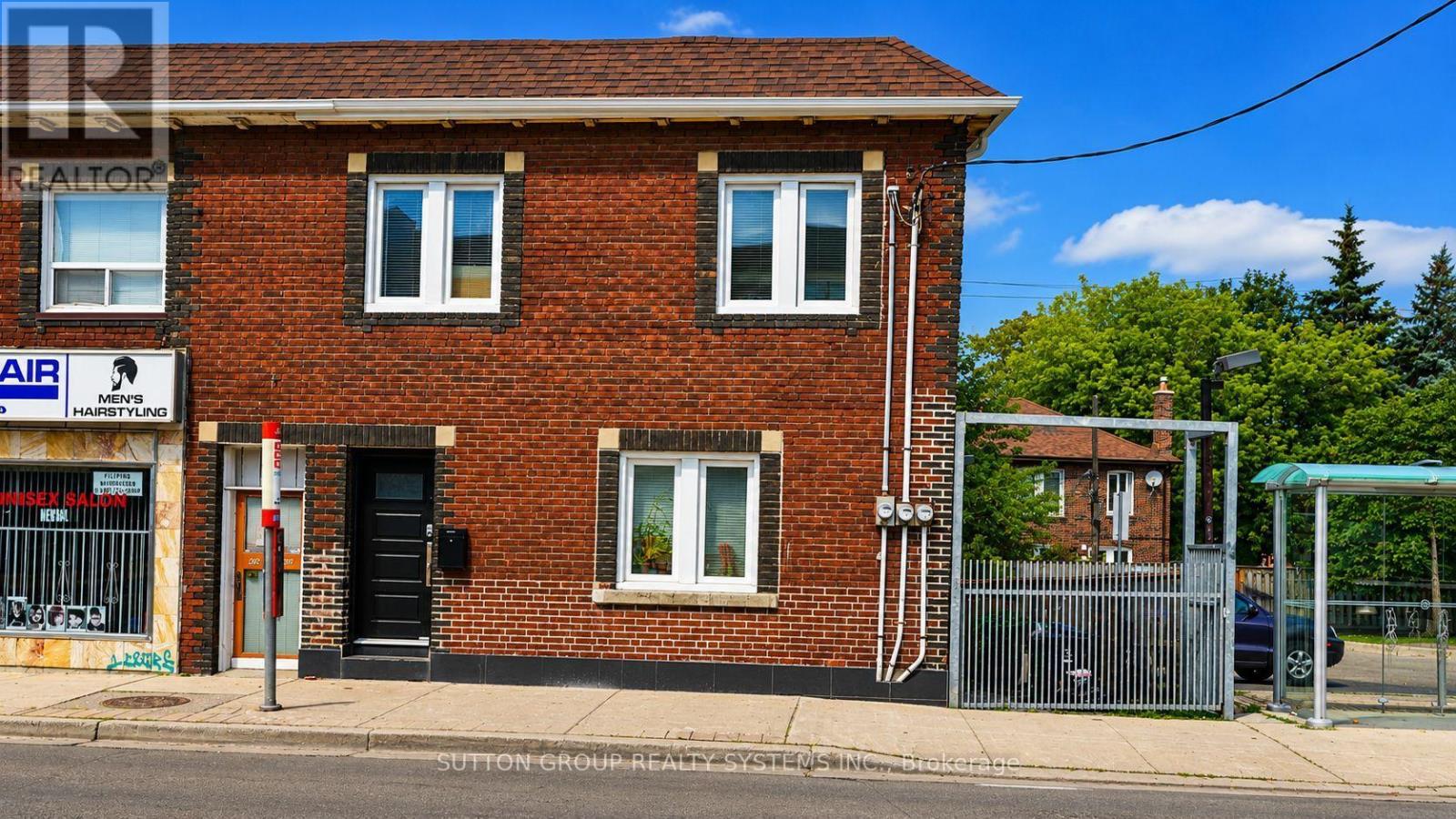 Photo of 616 Rogers Road