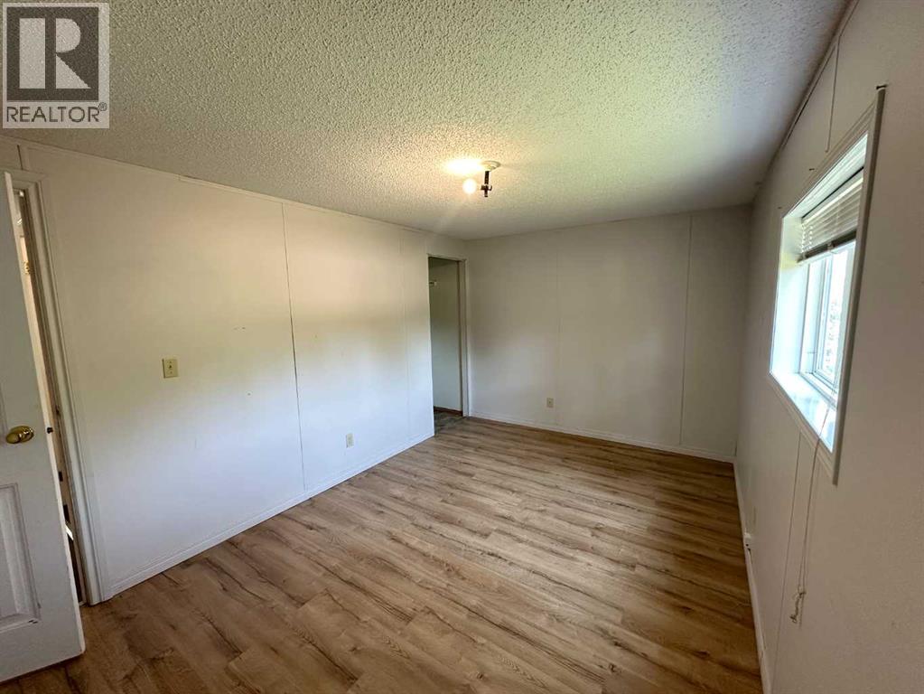 5001 51 Street - Image 12