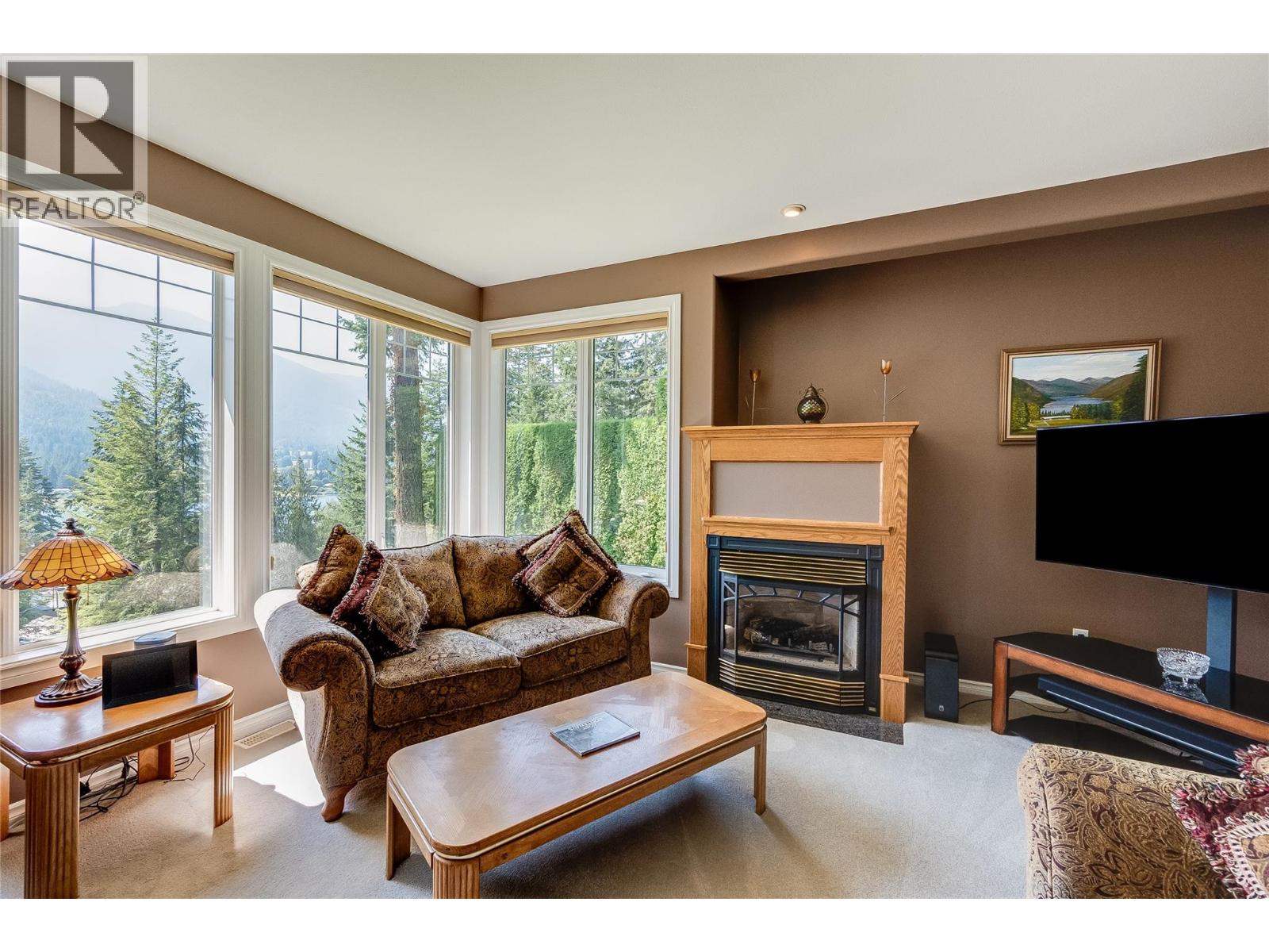 408 Balfour Heights Road - 44