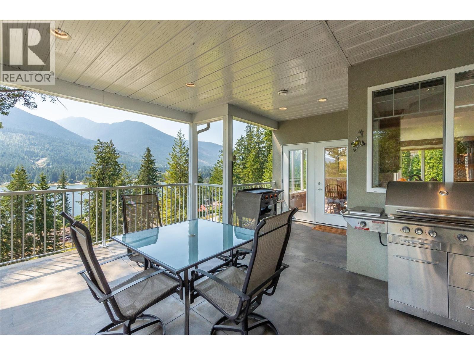 408 Balfour Heights Road - 39