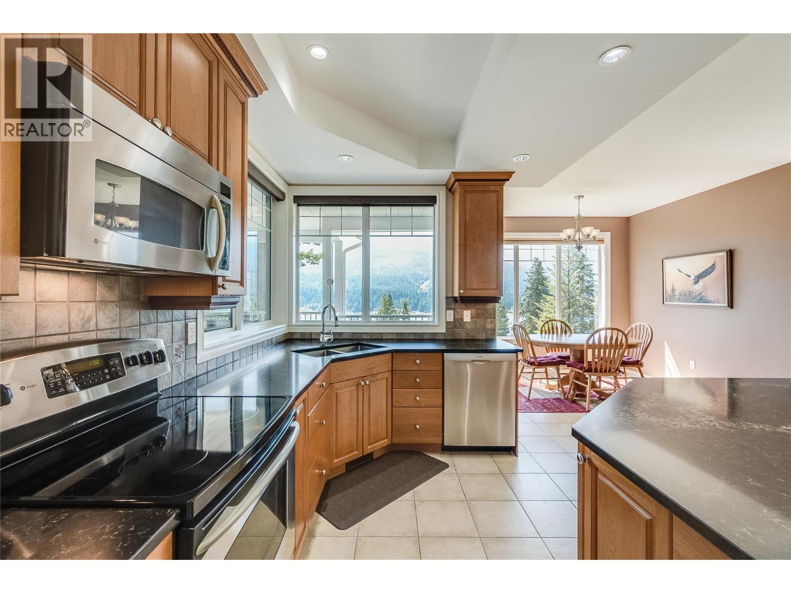 408 Balfour Heights Road - Image 28