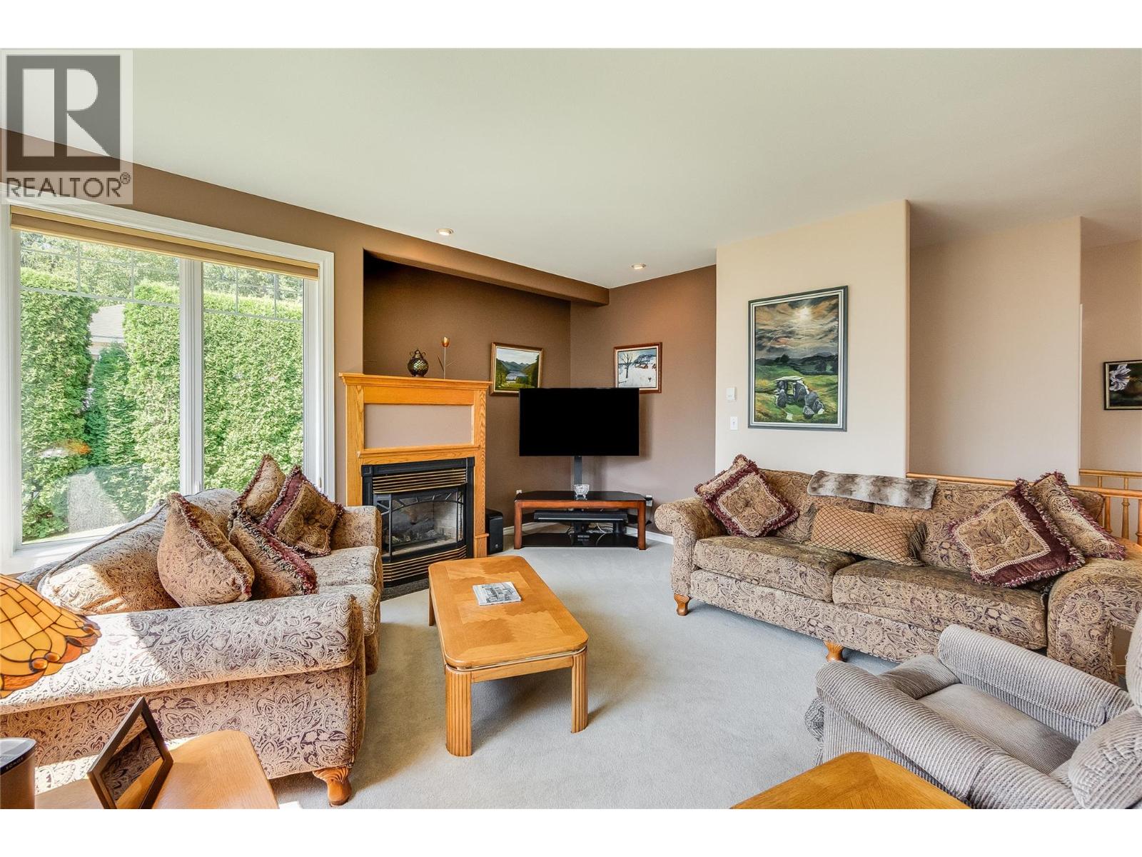408 Balfour Heights Road - 43