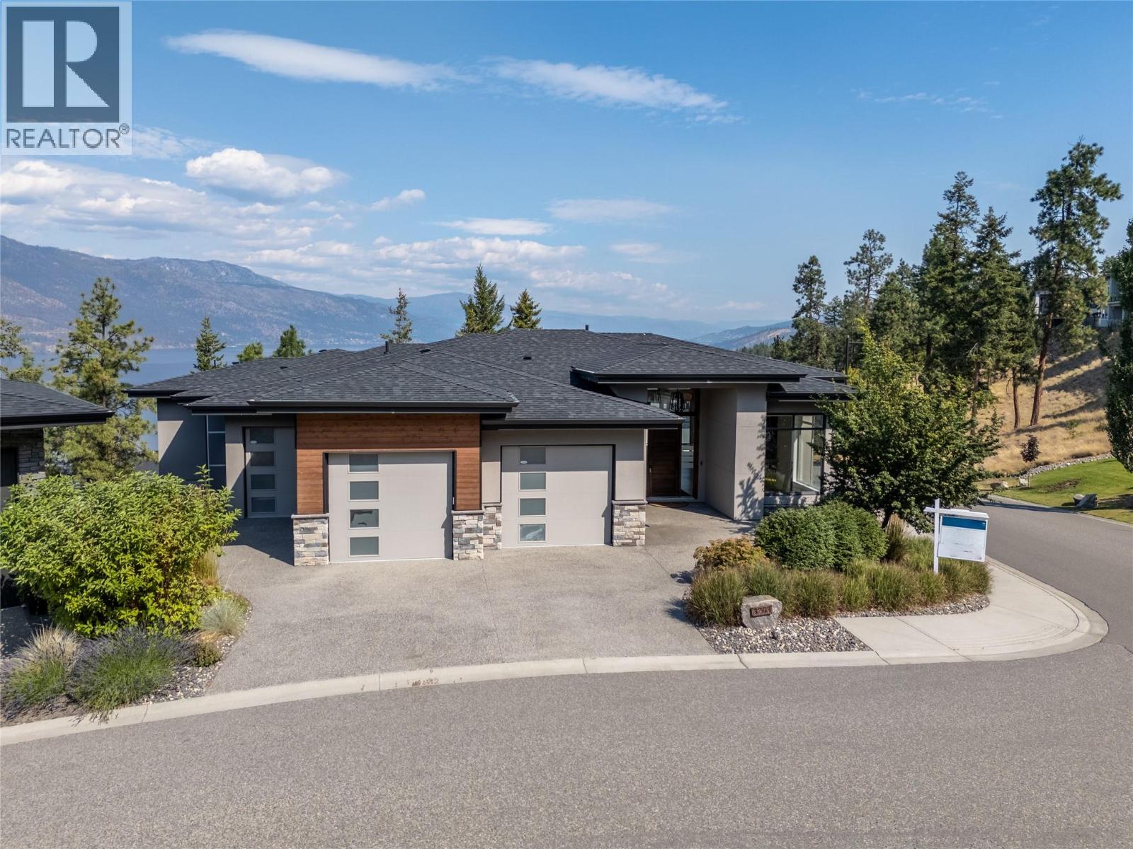3303 Water Birch Circle, Kelowna