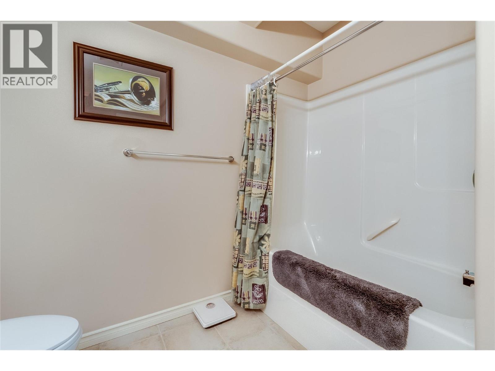 408 Balfour Heights Road - Image 83
