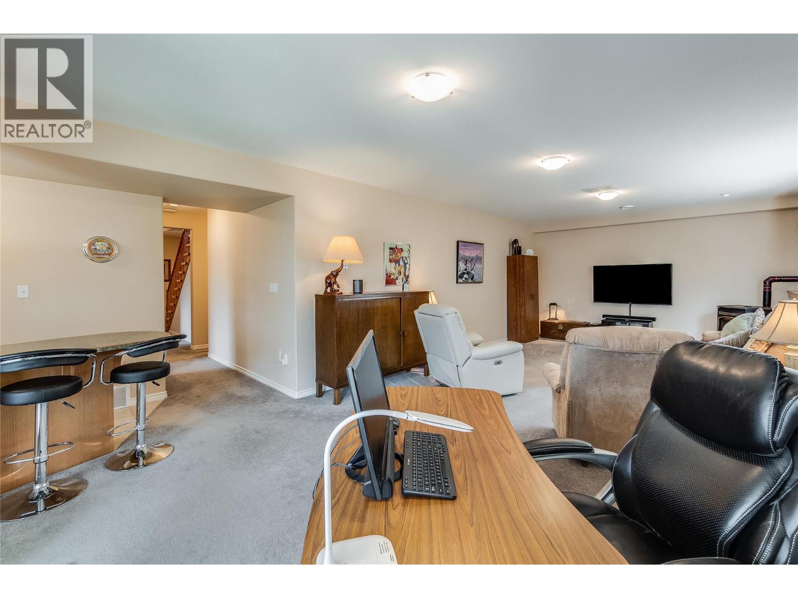 408 Balfour Heights Road - Image 72