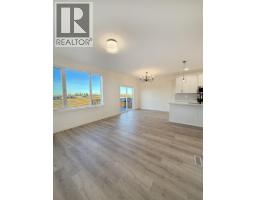 Family room - 951 41 Avenue N, Lethbridge, AB T1H7G9 Photo 7