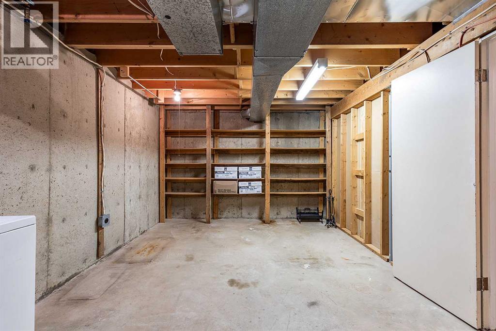 189 Hull Crescent NE - Image 33