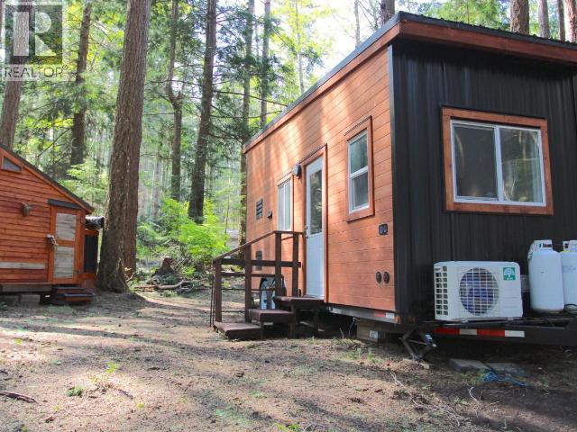 1599/1605 VANCOUVER BLVD - 2