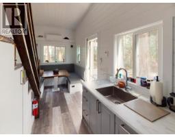 1599/1605 Vancouver Blvd, Savary Island, BC  Photo 9