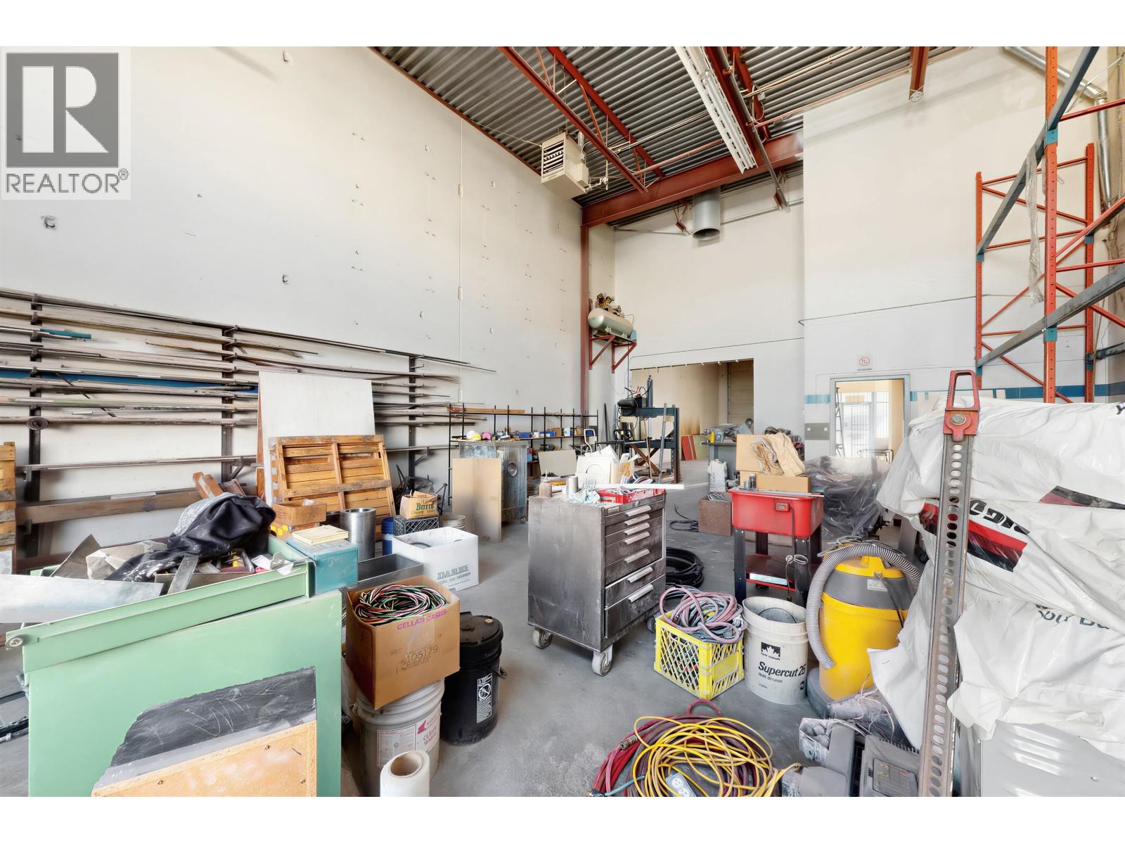 Photo of 41 1833 COAST MERIDIAN ROAD 18