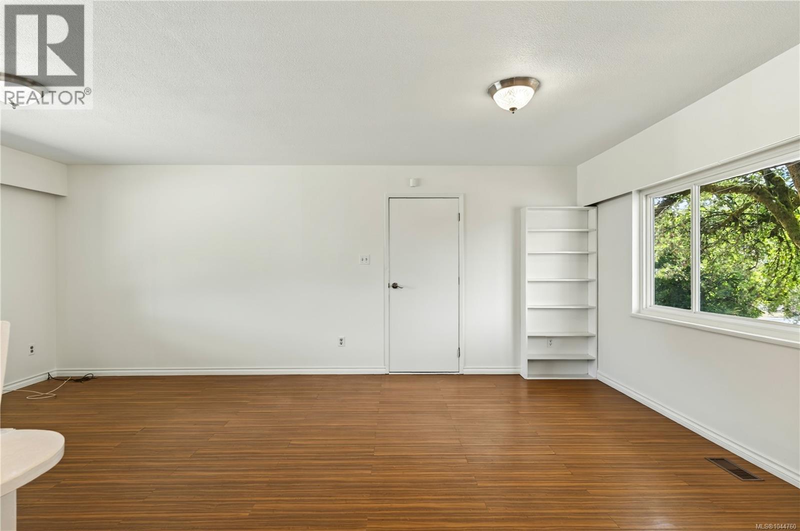 5892 Jaynes Rd - 43