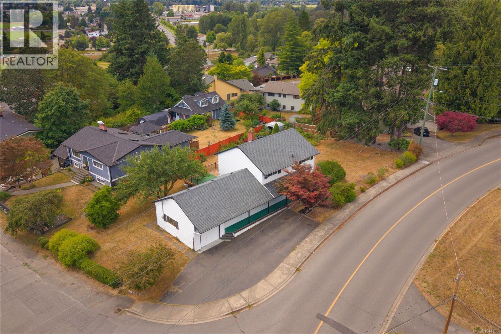 5892 Jaynes Rd - Image 76