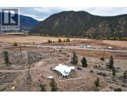 44813 Highway 99 N, Cache Creek, BC V0K1V0 Photo 22