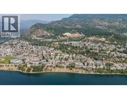 2045 Columbia Avenue, Trail, BC V1R1K7 Photo 10