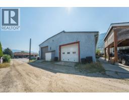 2045 Columbia Avenue, Trail, BC V1R1K7 Photo 16