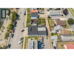 2045 Columbia Avenue, Trail, BC V1R1K7 Photo 6