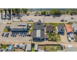 2045 Columbia Avenue, Trail, BC V1R1K7 Photo 7