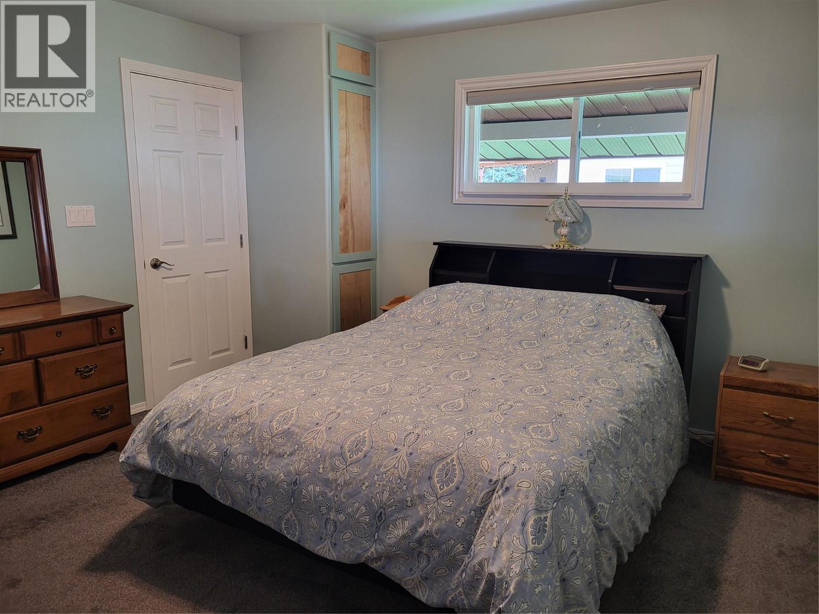 8350 BUSK Road - 14