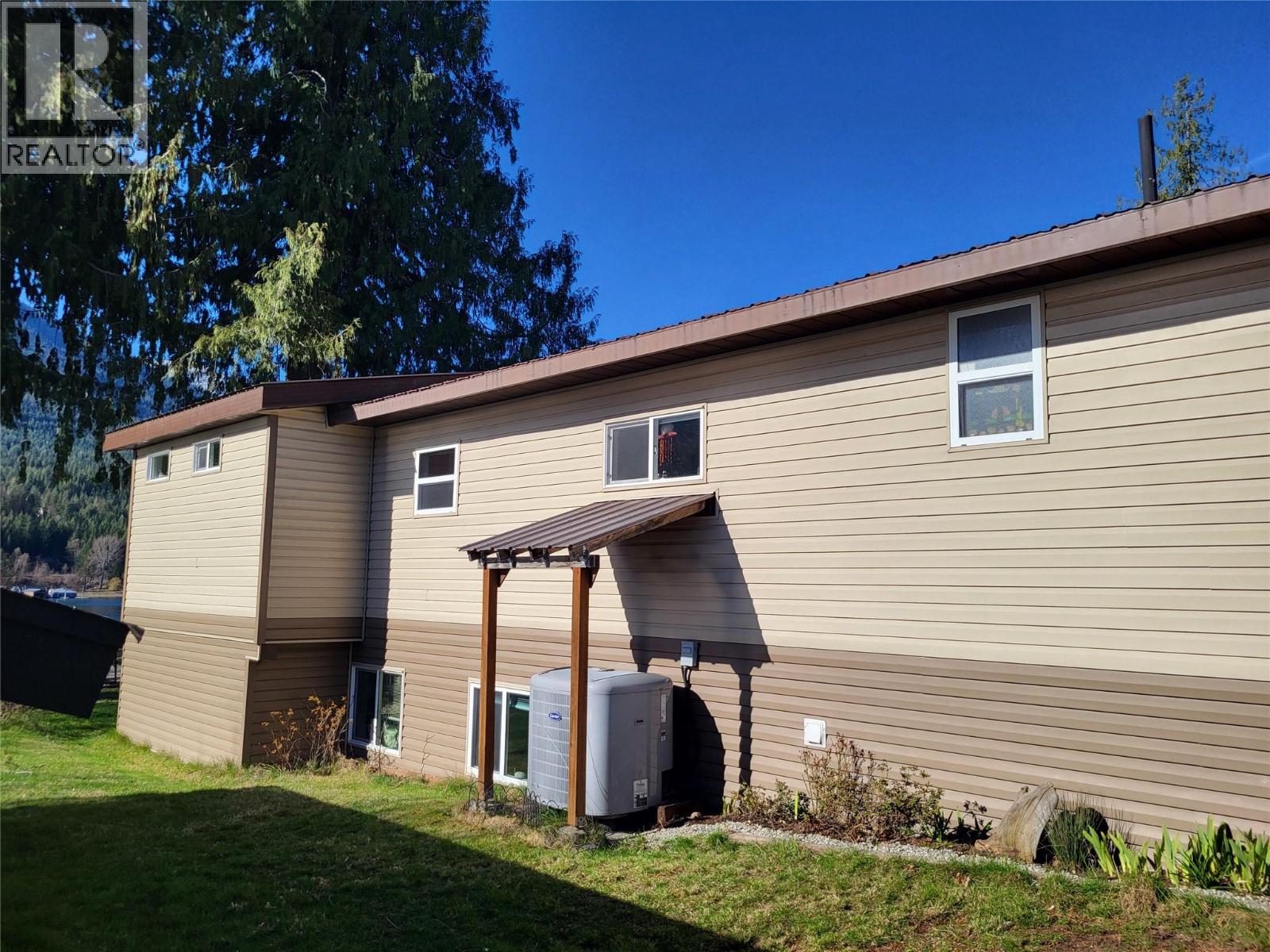 8350 BUSK Road - 65