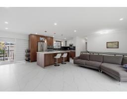 17886 59a Avenue, Surrey, BC V3S1R1 Photo 9