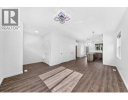 4pc Bathroom - 227, 137 Red Embers Link Ne, Calgary, AB T3N2G4 Photo 11