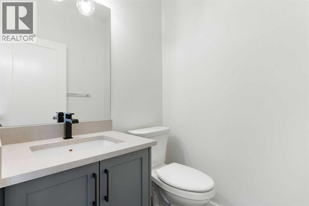 83 Heritage Manor, Cochrane