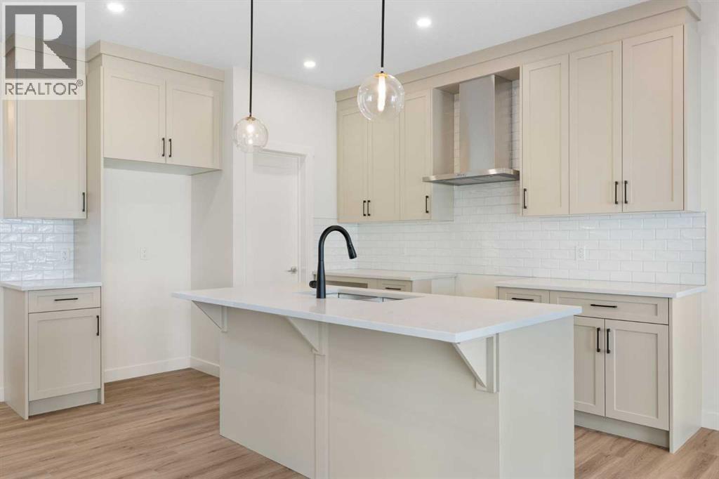 83 Heritage Manor, Cochrane