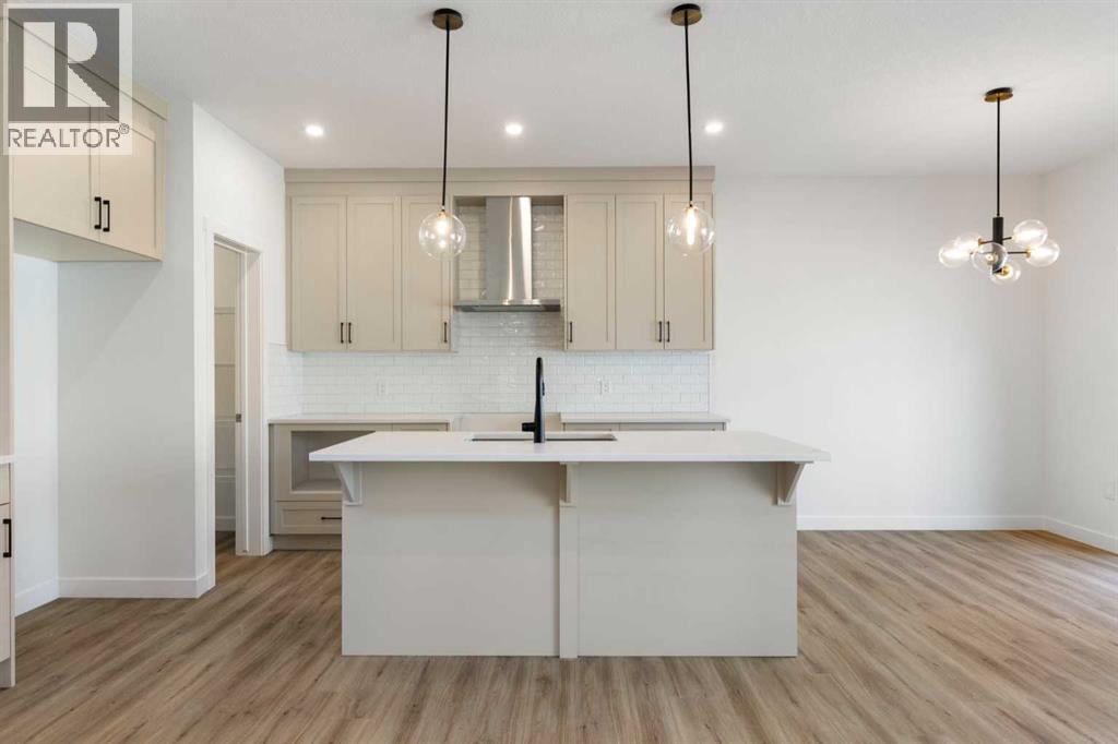83 Heritage Manor, Cochrane