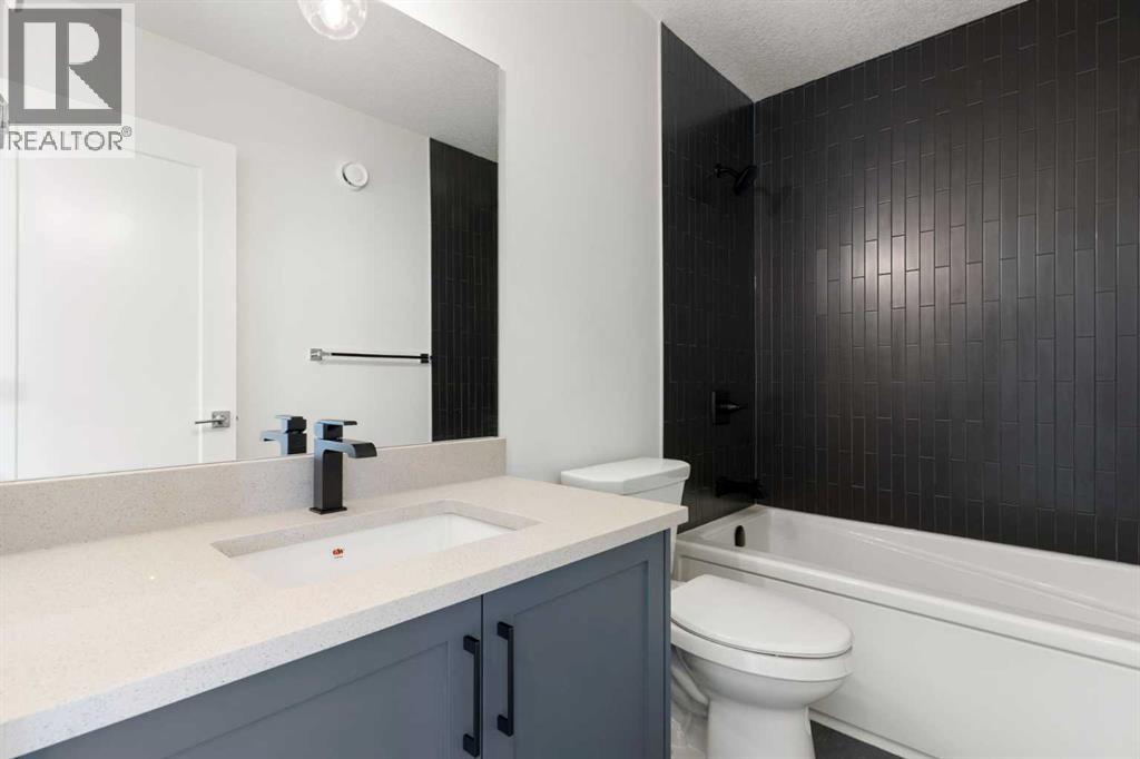 83 Heritage Manor, Cochrane