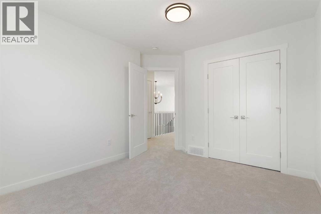 83 Heritage Manor, Cochrane