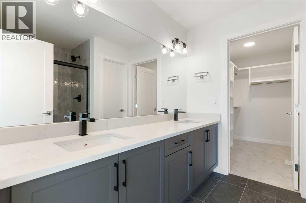 83 Heritage Manor, Cochrane