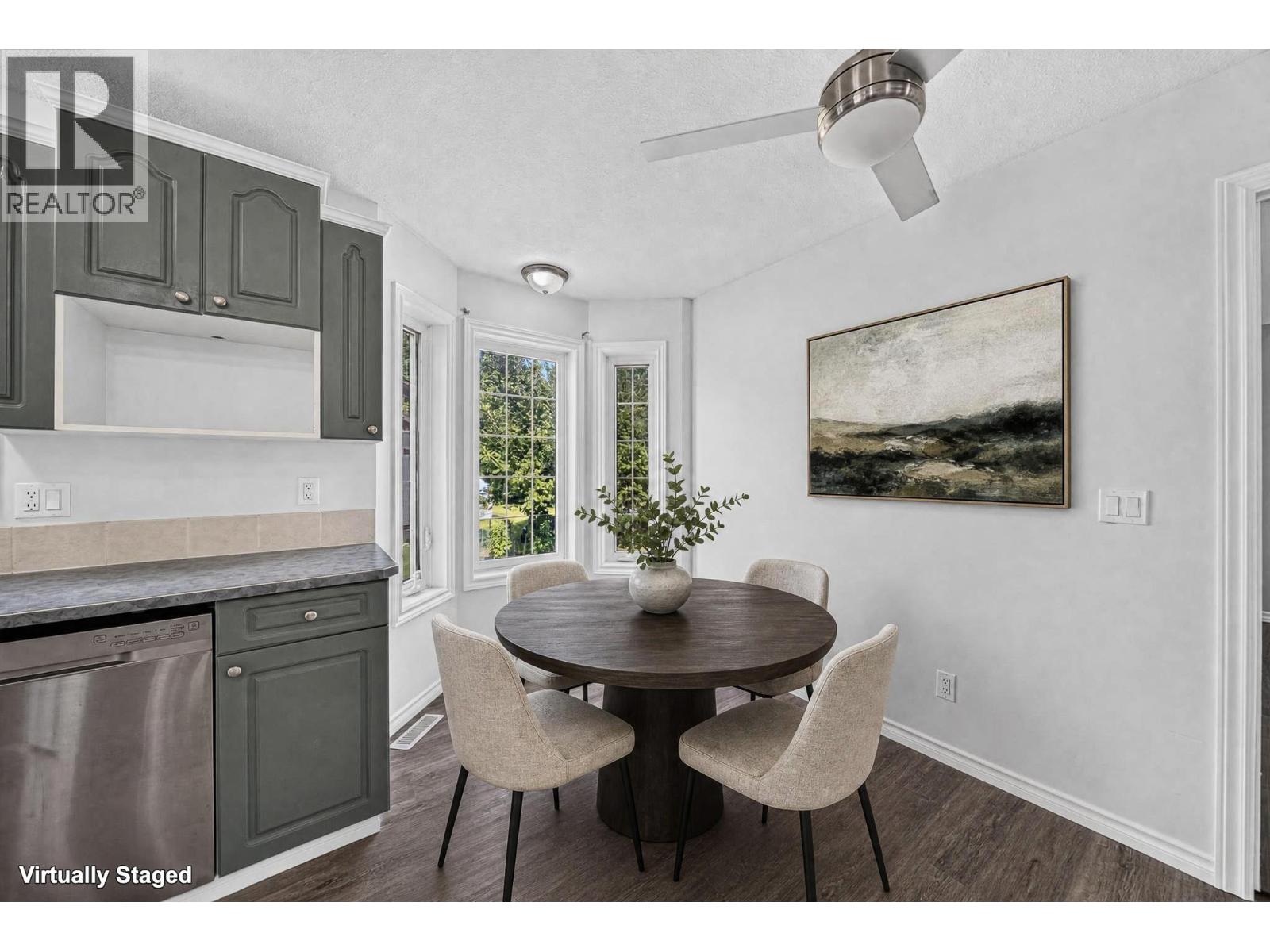 1255 VALLEY VIEW Drive - Image 13