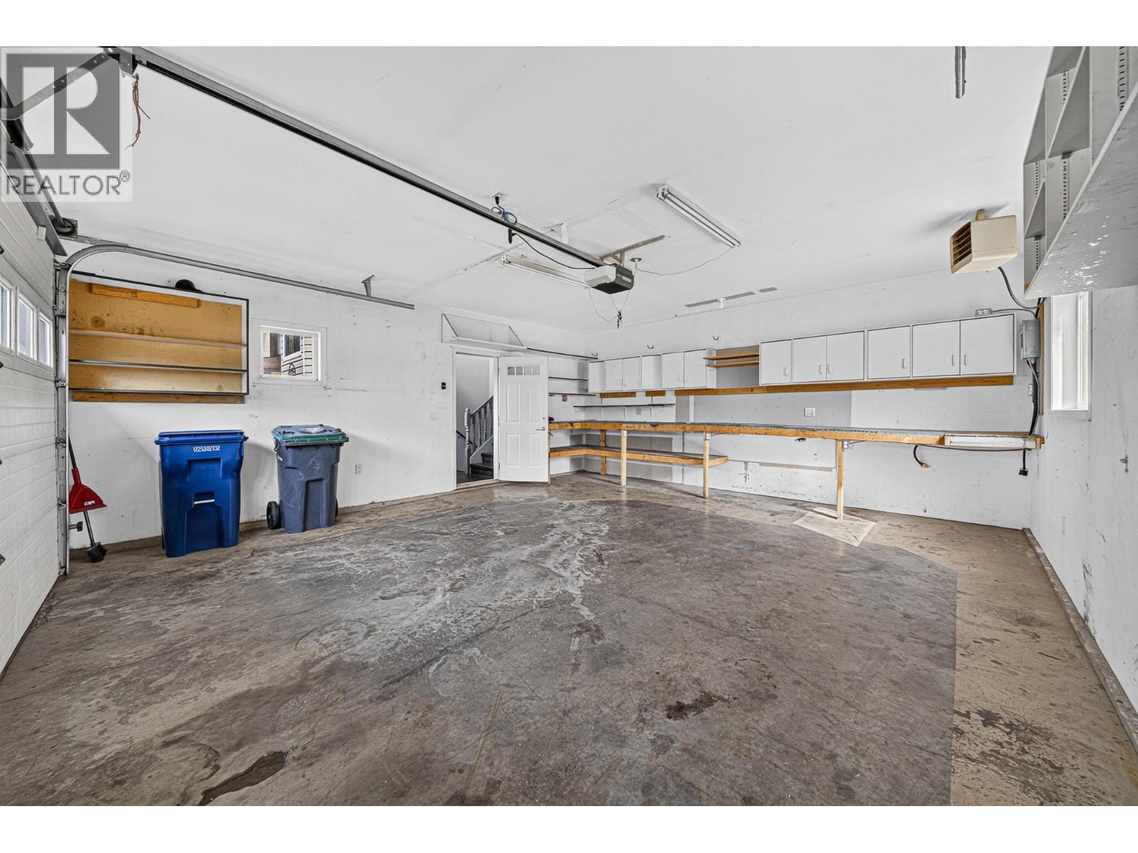 1255 VALLEY VIEW Drive - Image 37