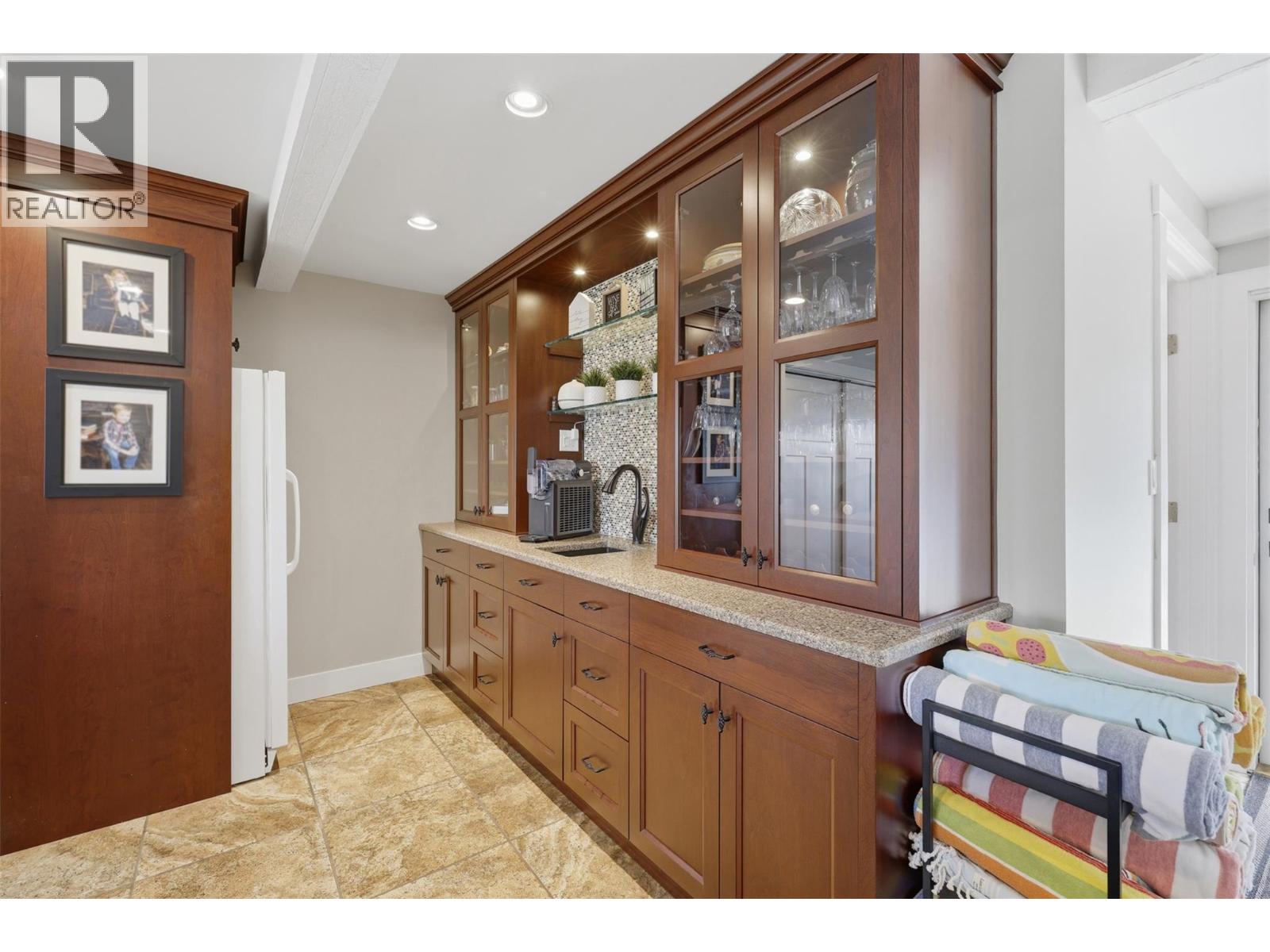 779 Gleneagles Drive, Kamloops