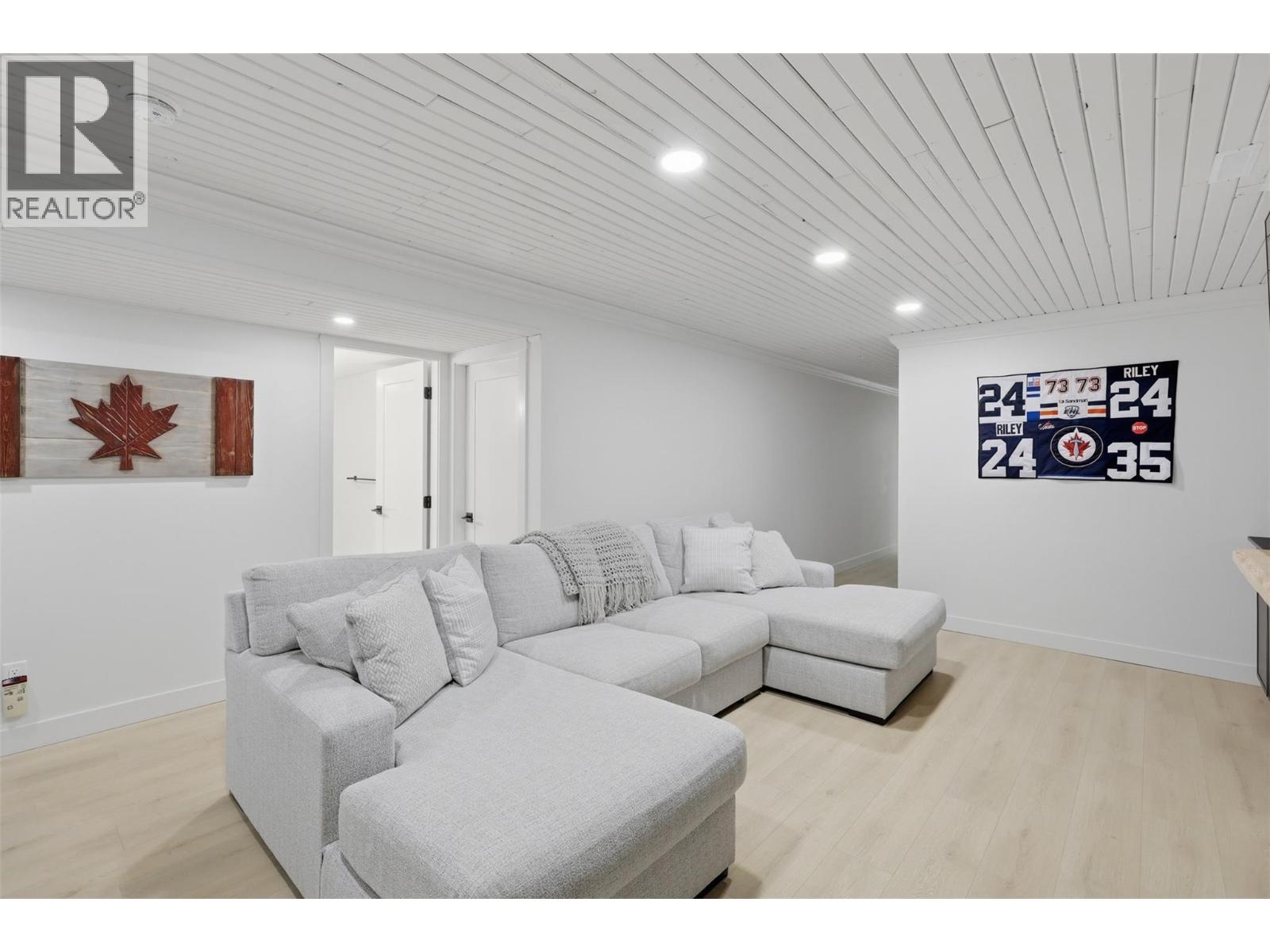 779 Gleneagles Drive, Kamloops