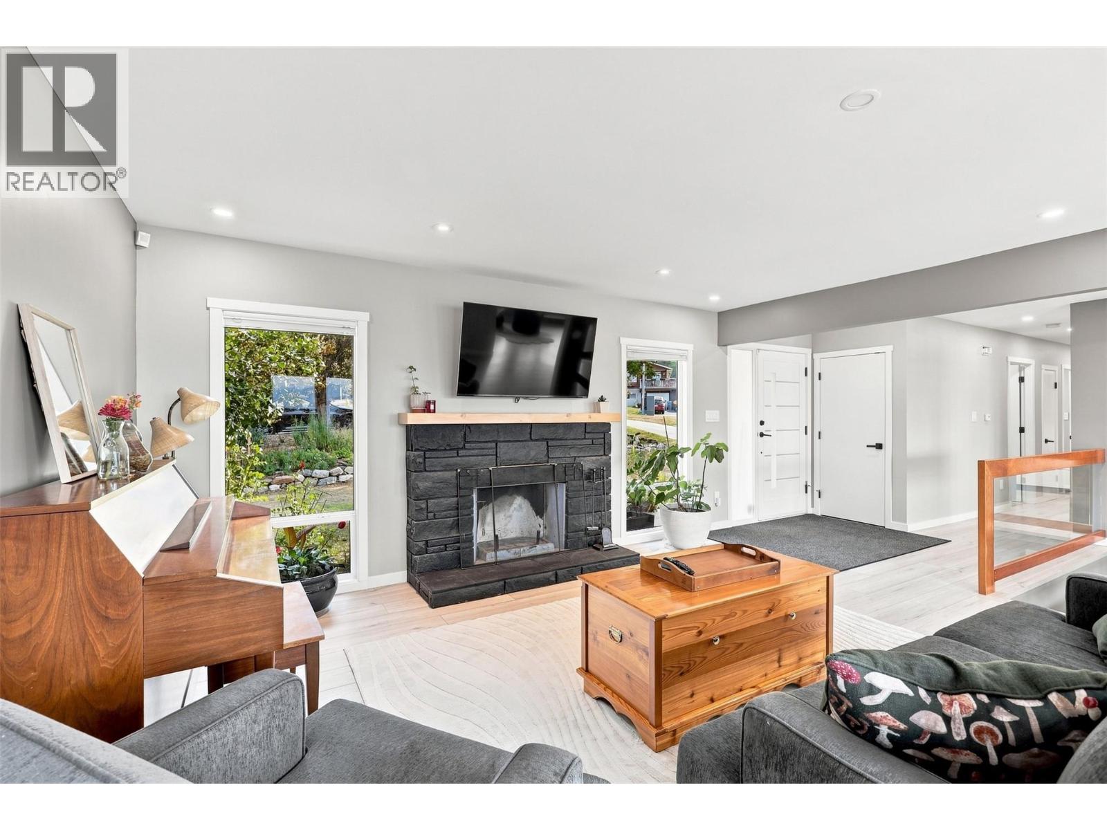 468 Grandview Terrace - 13