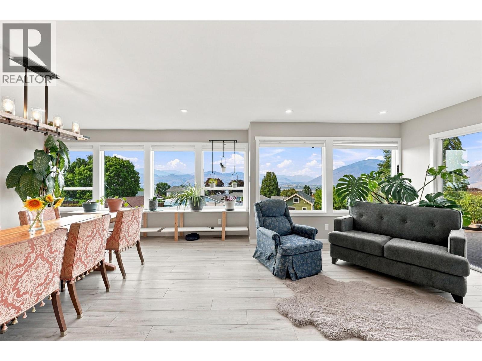468 Grandview Terrace - 23
