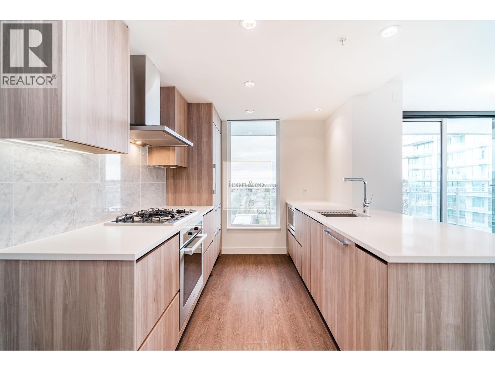 3XXX 455 SW MARINE DRIVE, Vancouver