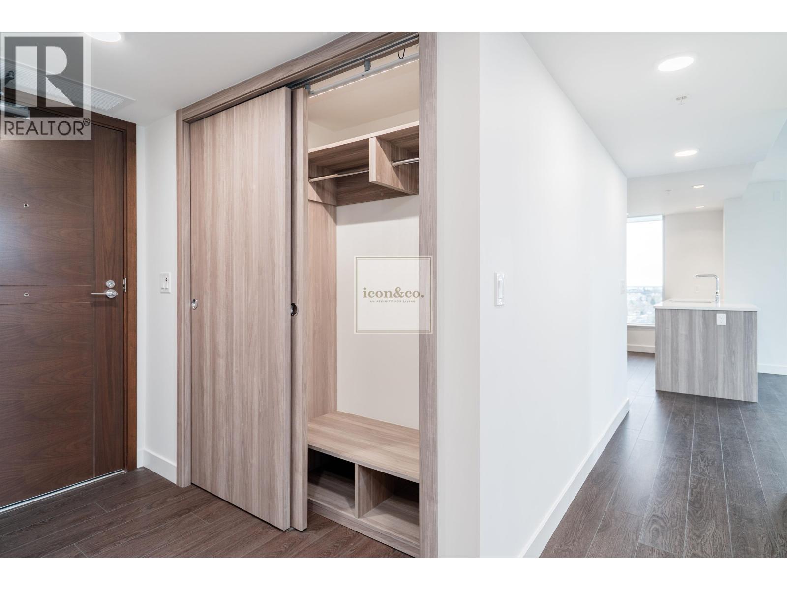 3XXX 455 SW MARINE DRIVE, Vancouver