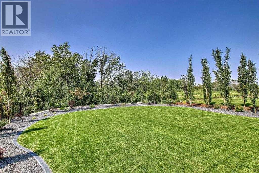 276 Cranbrook Point SE - 44