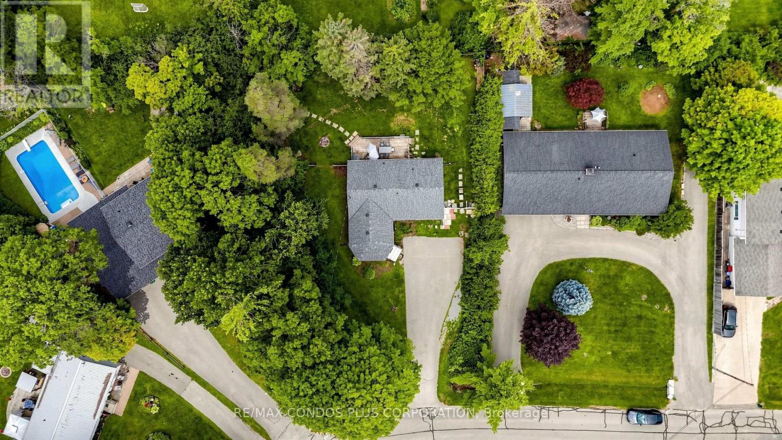 20 SOUTHWOOD CRESCENT - 3
