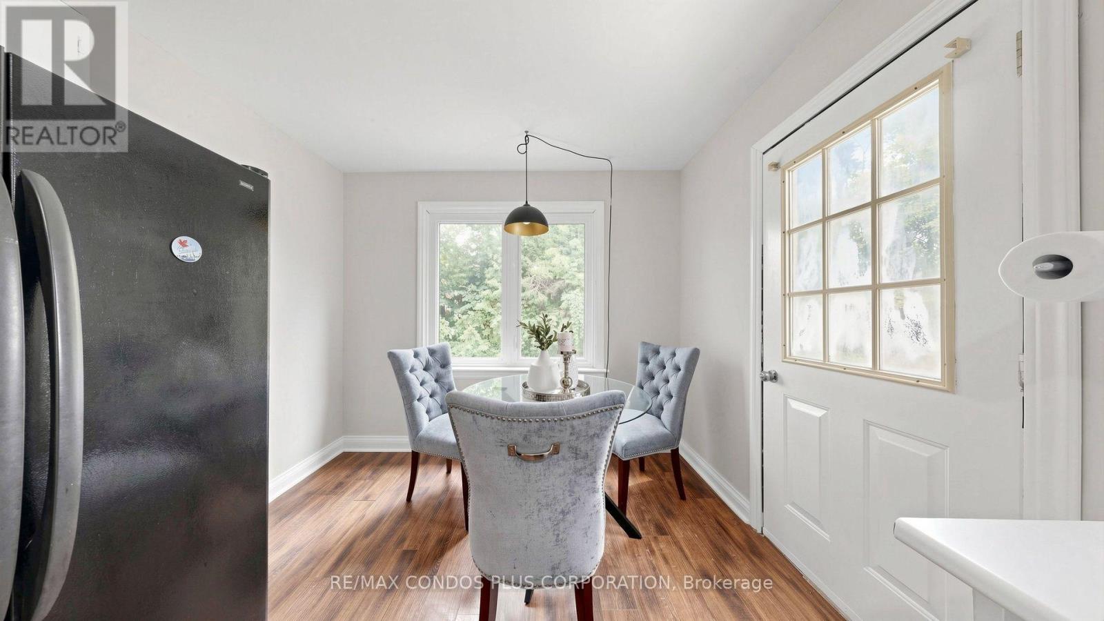 20 SOUTHWOOD CRESCENT - 31