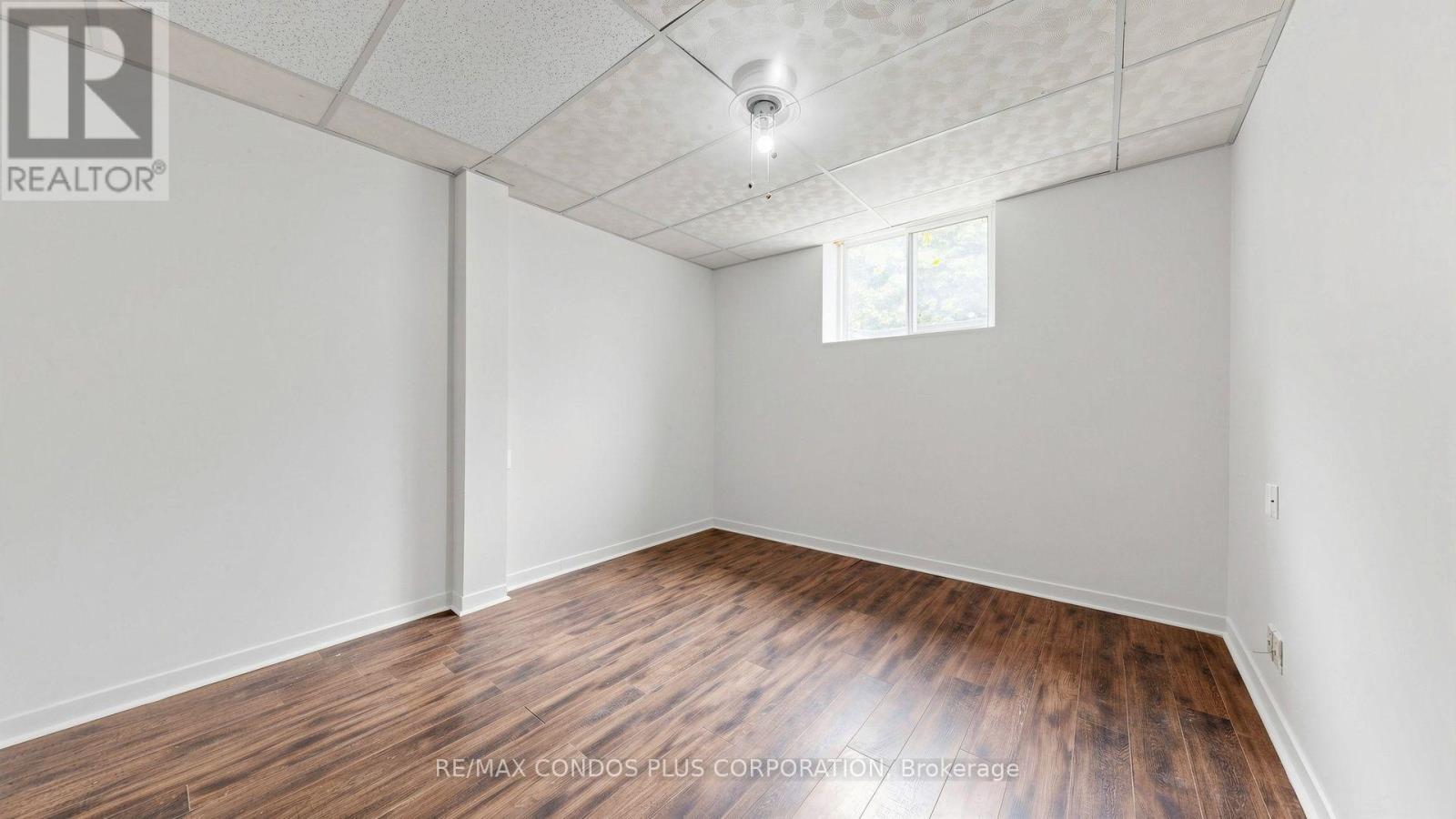 20 SOUTHWOOD CRESCENT - 43