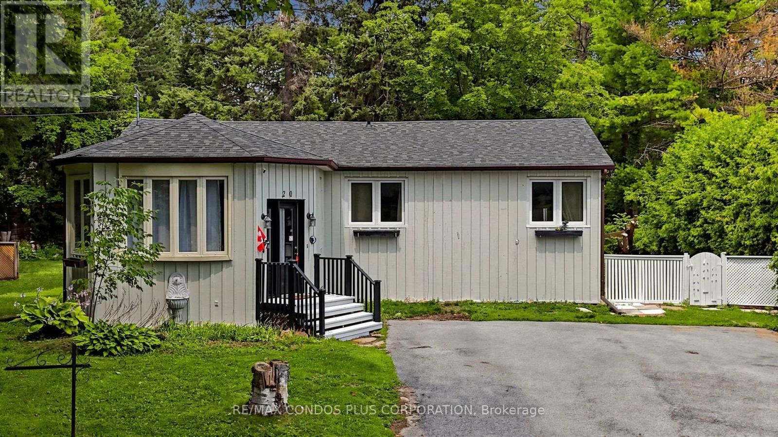20 SOUTHWOOD CRESCENT - 47