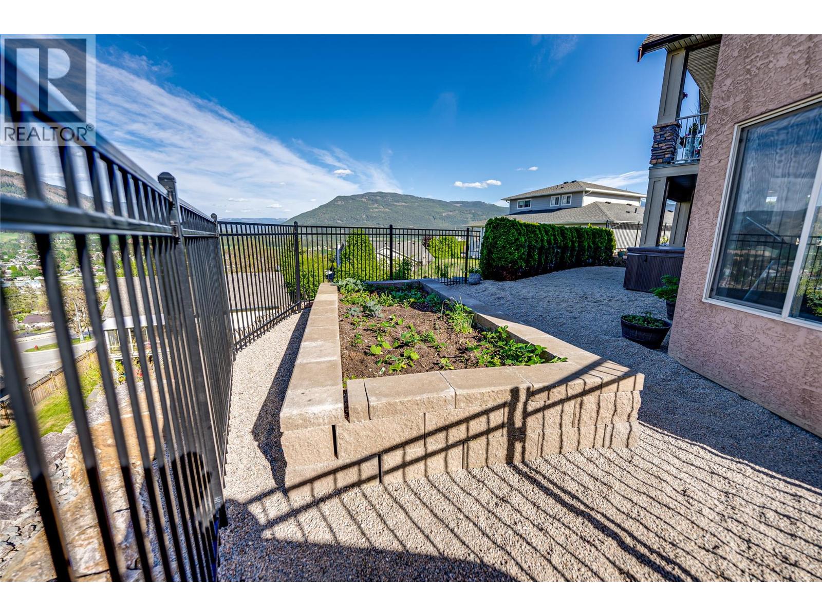 108 Red Rock Crescent, Enderby