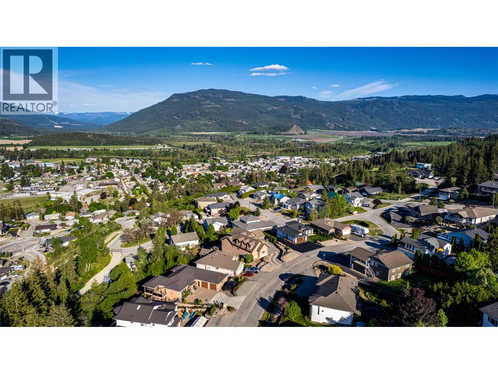 108 Red Rock Crescent, Enderby