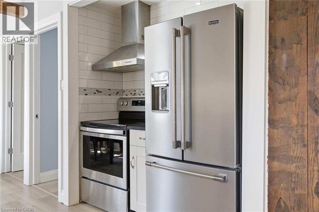434 HENRY Street - Image 14